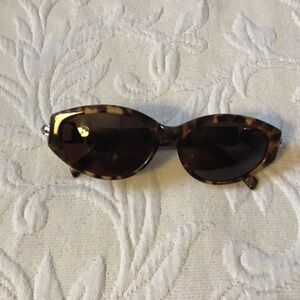 Brighton Serendipity tortoiseshell sunglasses - excellent preowned condition